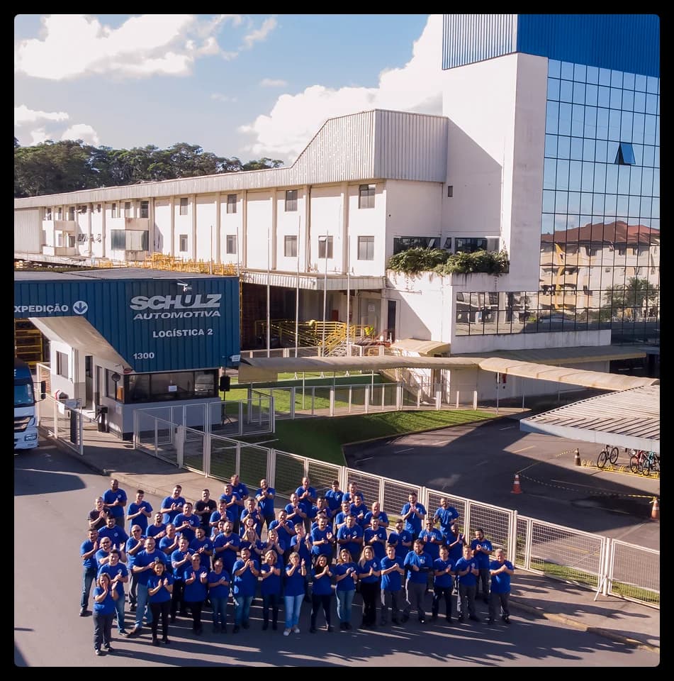foto de colaboradores da Schulz